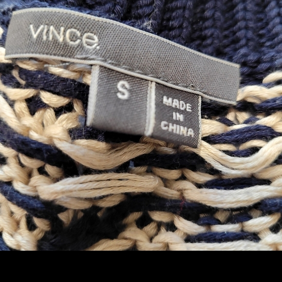 Vince Womens Size Small Oversized, Dropped Shoulder, Blue and Cream 100% cotton - Picture 7 of 8